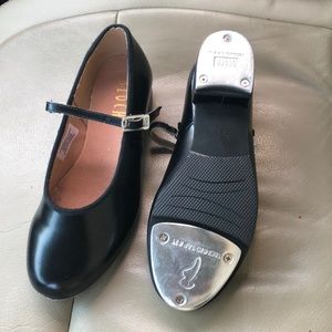 Tap shoes